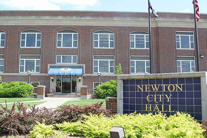 Newton, Kansas City Hall